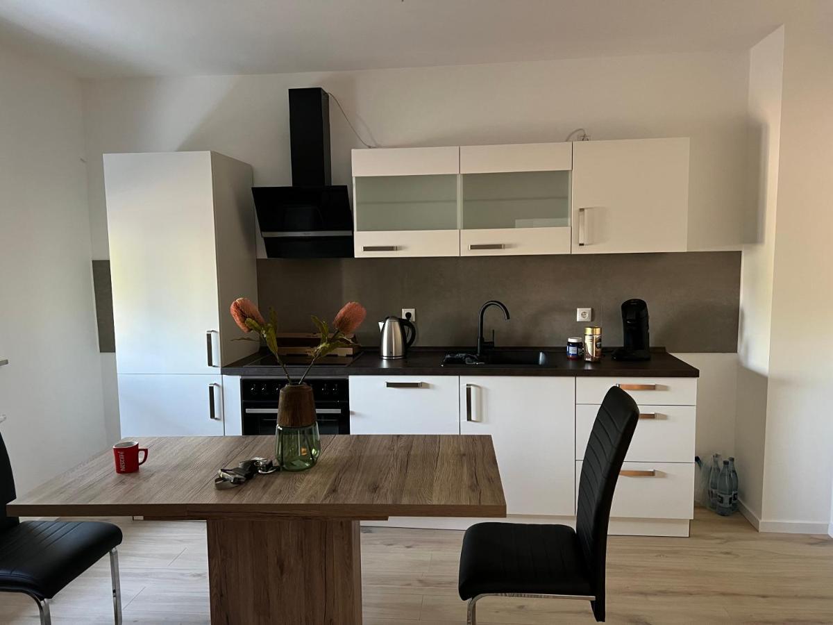 Ferienwohnung Otto-Maigler-See-Koeln-Huerth Bagian luar foto